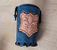 Dice cup - Fleur de lis